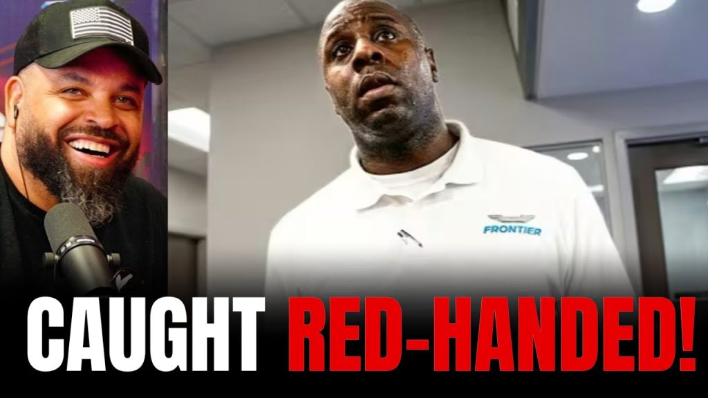 Flight Attendant CAUGHT Stealing Passenger’s Bag!