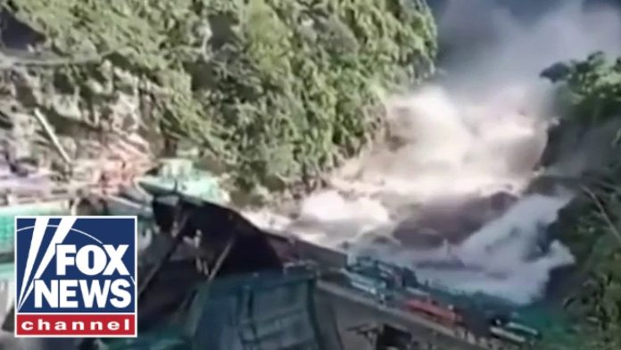 maxresdefault-406 APOCALYPTIC': JARRING video shows ravaging Nepal floods after glacier collapse